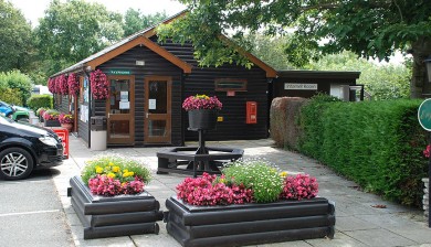 Reception and Entrance Area at Oakdown