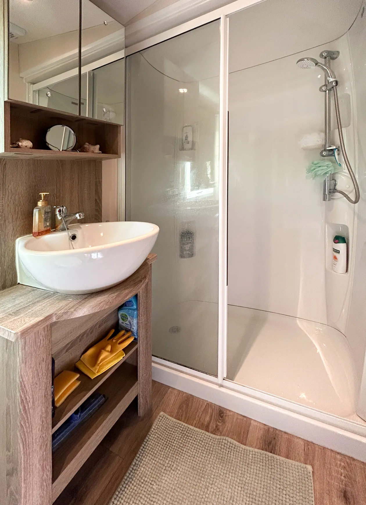 Oakdown Holiday Park - Pine Grove 9 - Luxury Homes for Sale